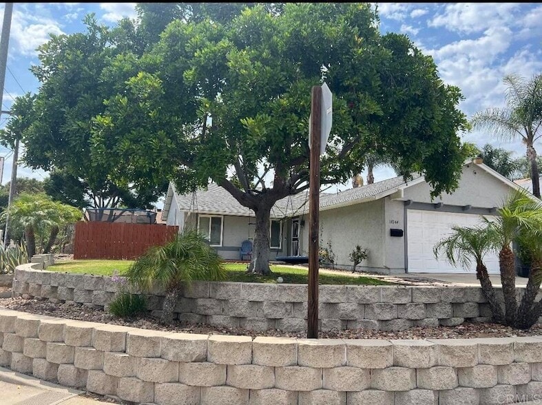 Photo - 10244 Aquilla Dr