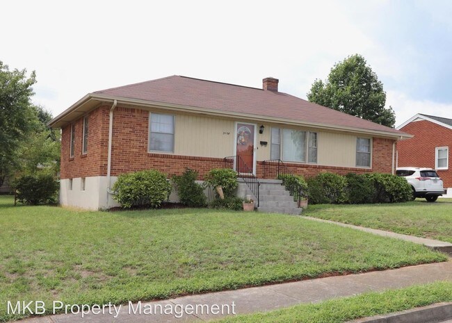 Building Photo - 5108 Hazelridge Rd NW