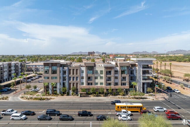 Building Photo - Callia