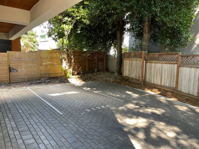 Foto del edificio - Modern Townhome on Queen Anne w City View!