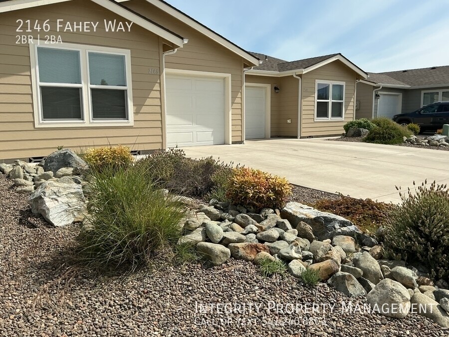 Foto principal - 2146 Fahey Way