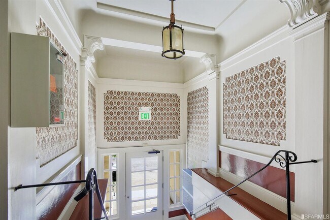 Foto del edificio - 250 Irving St