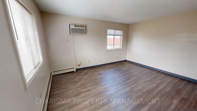 Foto del edificio - 412 S Thompson Ave