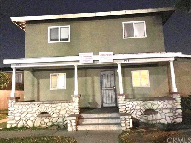 Primary Photo - 988 S Garey Ave