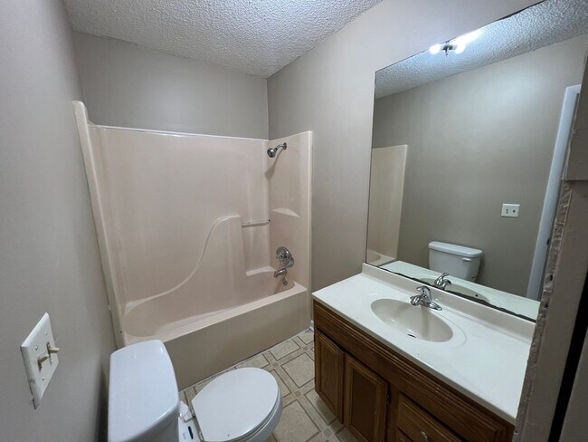 Foto del edificio - 3 Bedroom in Grant AL