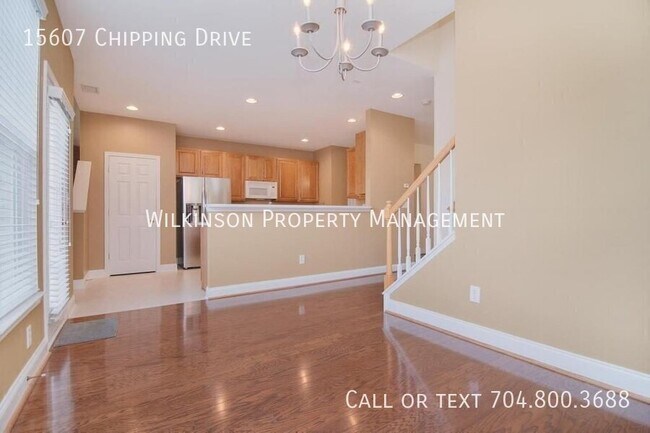 Building Photo - 15607 Chipping Dr