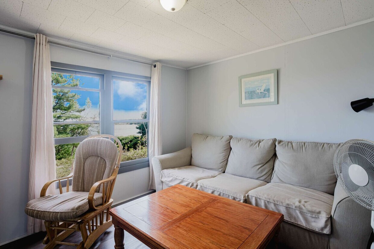 Primary Photo - 100 Sand Bay Rd