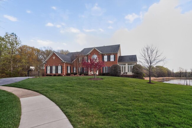 Building Photo - 401 Hilton Head Ct