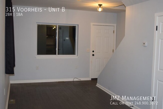 Building Photo - NEWLY RENOVATED PONTIAC UNIT FOR LEASE!