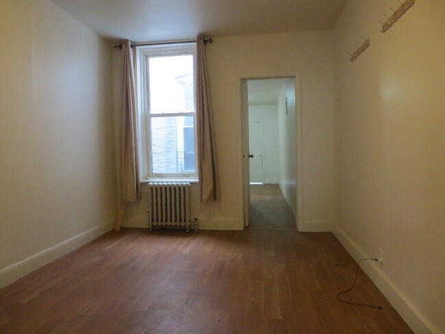 Building Photo - 280 Knickerbocker Ave