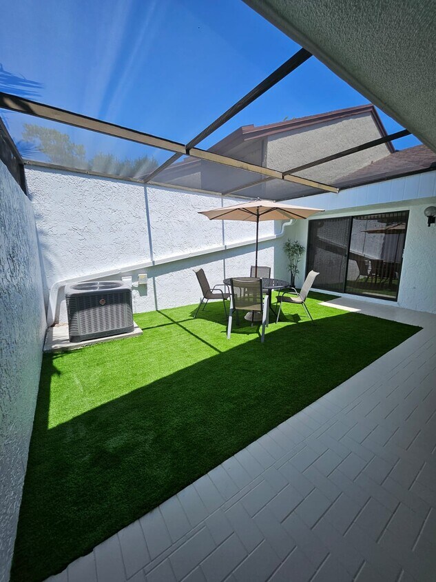 Foto principal - 22576 Vistawood Way