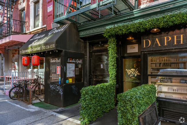 Building Photo - 375 Broome St