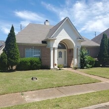 Building Photo - 762 Silver Sands Dr