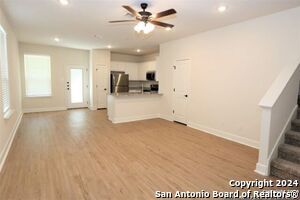 Foto del edificio - 10310 Lynwood Branch