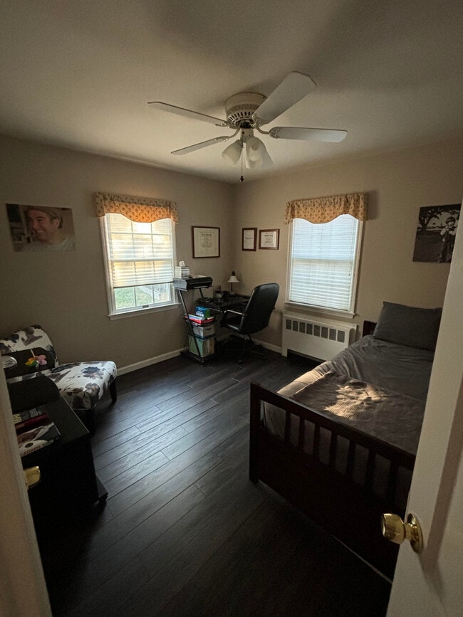 Building Photo - 69 Pocantico Rd