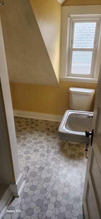 Building Photo - 629 5th St