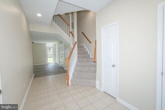 Building Photo - 20581 Crestmont Terrace