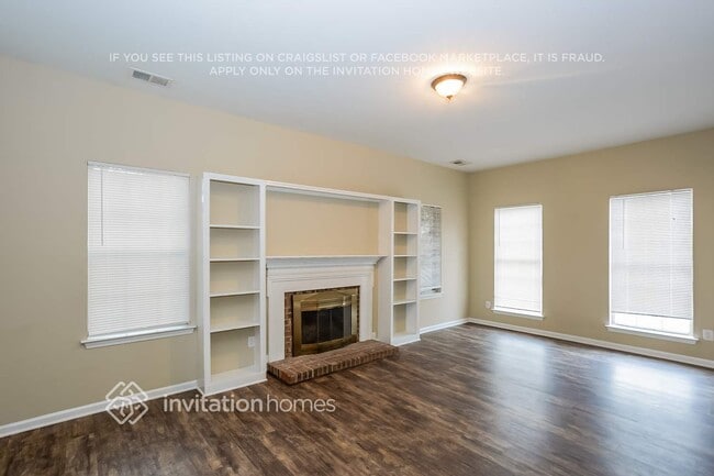 Building Photo - 9645 Melanie Thompson Dr