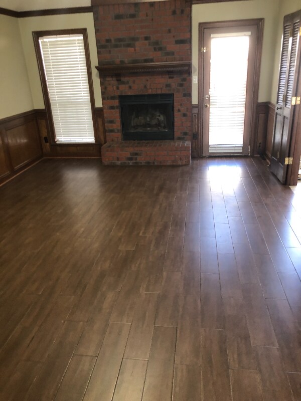 Building Photo - 7498 Wheatfield Dr