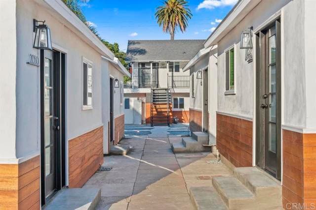 Foto del edificio - 2030 Kearney Ave