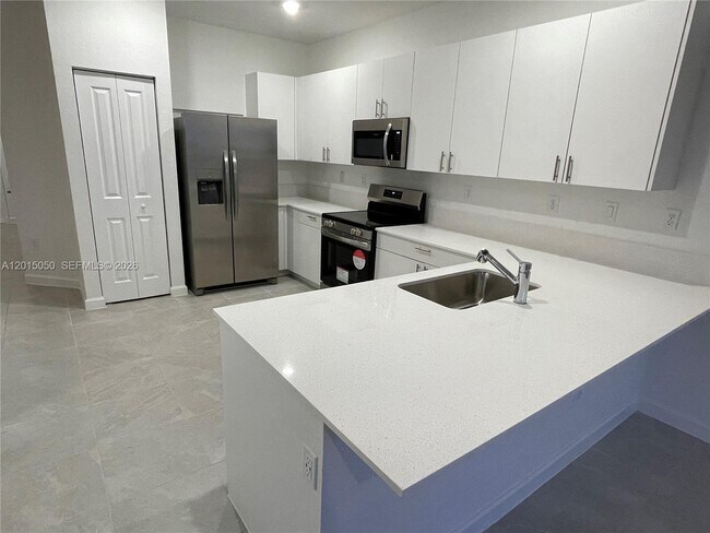 Foto del edificio - 23047 SW 131st Ave