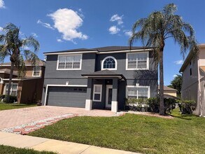 Building Photo - 5768 Los Palma Vista Dr