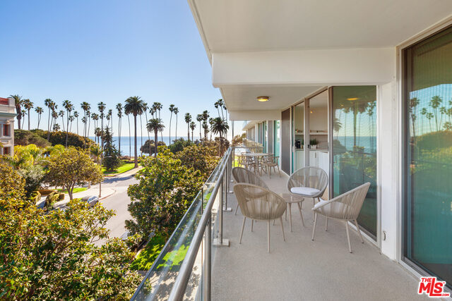 Building Photo - 535 Ocean Ave
