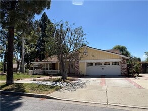Building Photo - 2490 Michigan Dr
