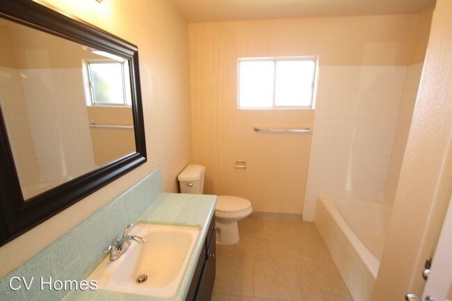 Building Photo - 3 br, 2 bath House - 11224 Kay Circle