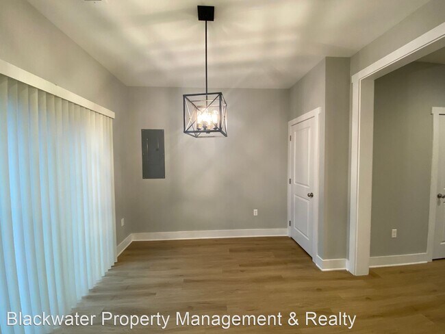 Building Photo - 3 br, 2.5 bath House - 148 Sunburst Villa ...