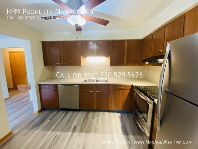 Building Photo - 7145 Starcliff Ave NW
