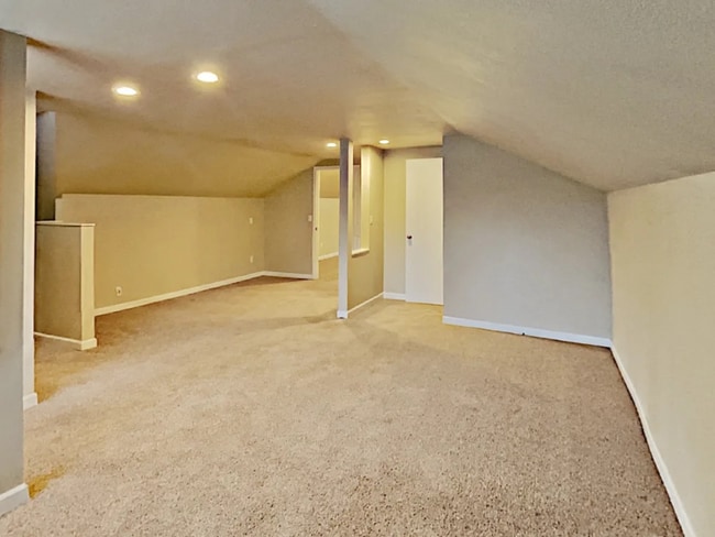 Building Photo - 2848 SW 323rd St