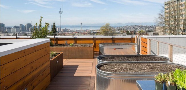 Foto del edificio - z-053025-Yardhouse Apartments