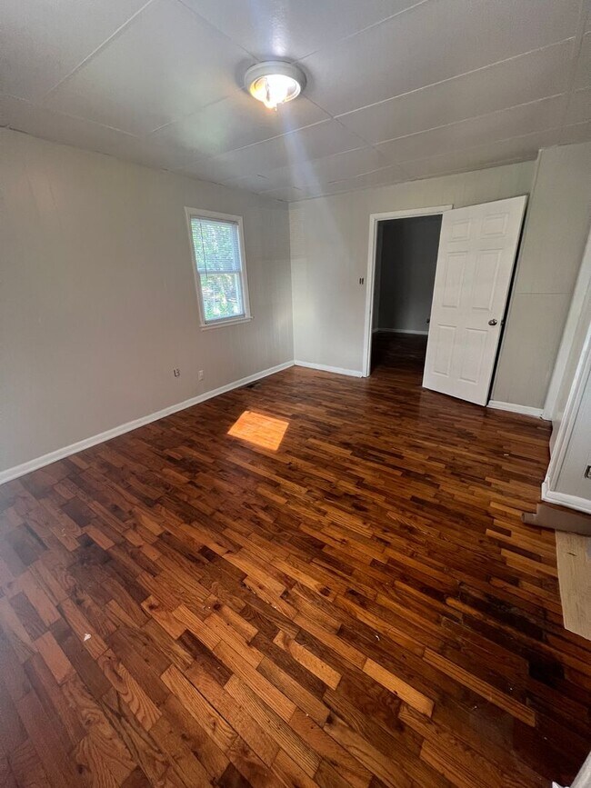 Foto del edificio - Duplex at 411/413 SW Tyler St