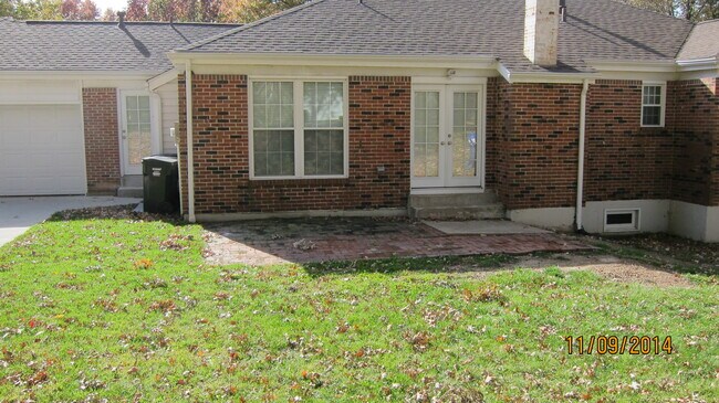 Exterior Rear - 11195 Queensway Drive