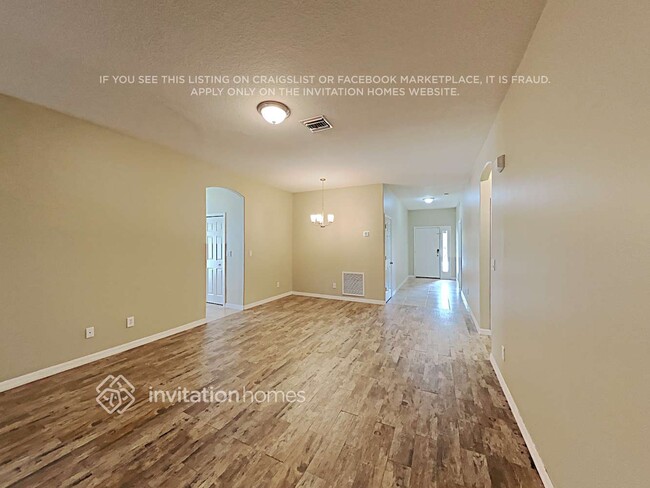 Foto del edificio - 5996 Indigo Crossing Dr