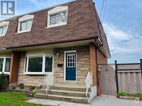 Building Photo - 35 Black Knight Rd