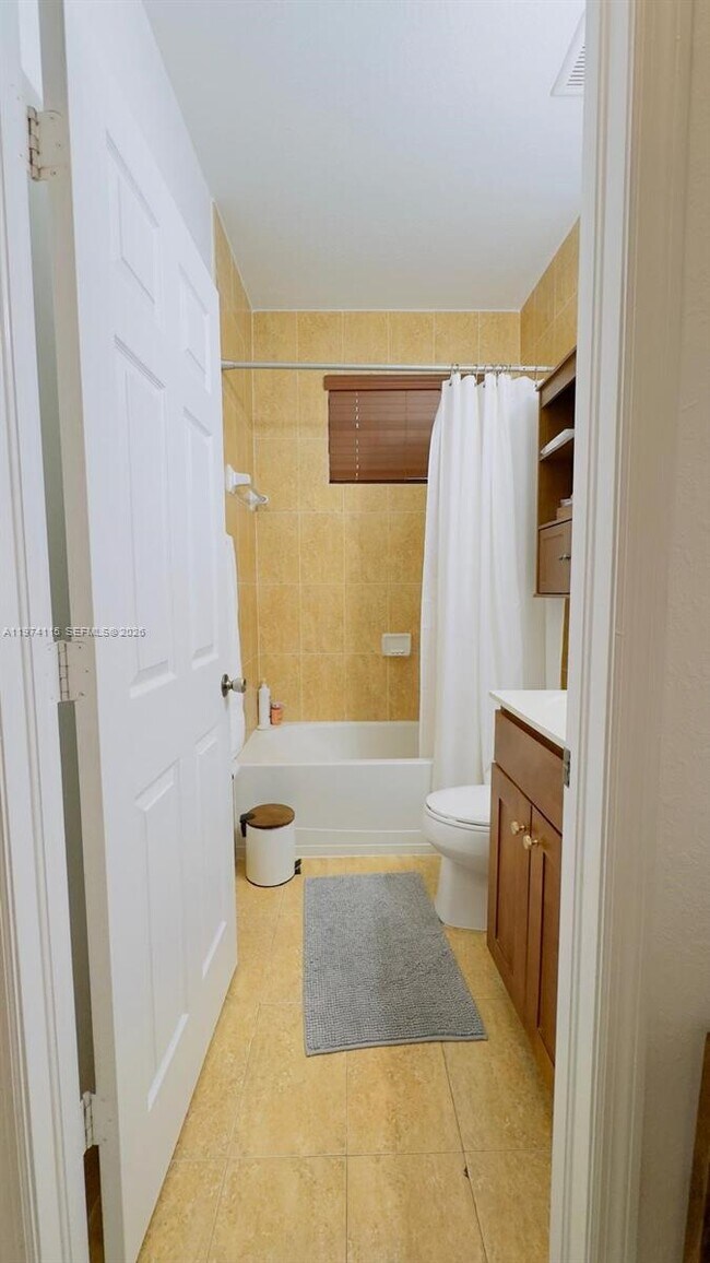 Foto del edificio - 10131 NW 10th St