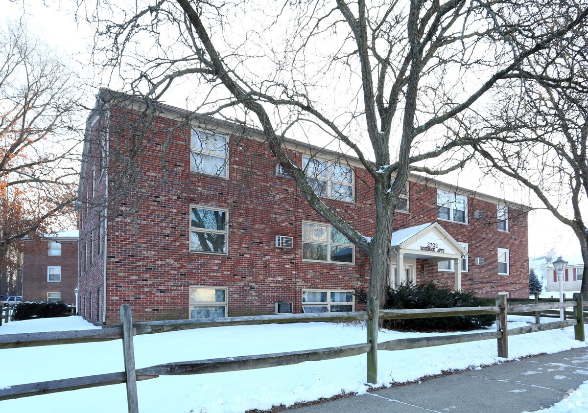 Primary Photo - 2702 Rowland Ave NE
