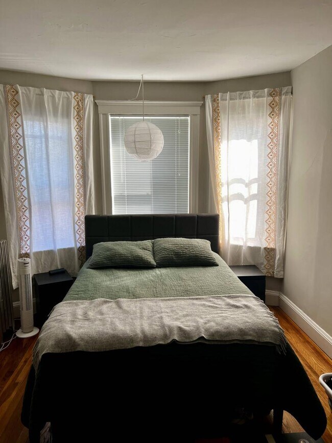 Building Photo - 2.0 bedroom in Cambridge Massachusetts 02138