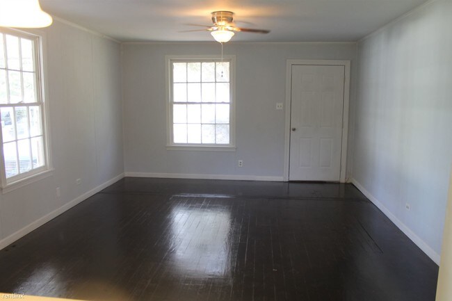 Foto del edificio - 2 br, 1 bath House - 817 Live Oak St
