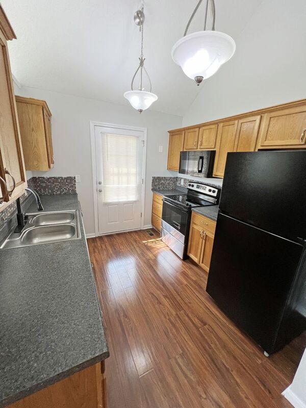 Foto del edificio - 4934 Olive St