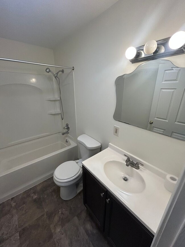 Building Photo - 34 Lafayette St