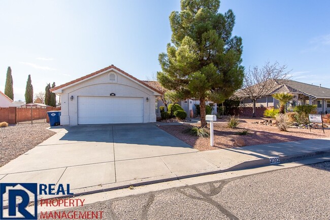 Building Photo - Red Cliffs Home