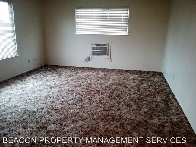 Foto del edificio - 19850 CA-99