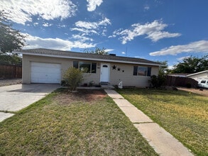 Building Photo - 1421 W 450 N