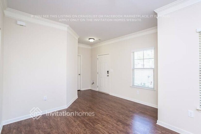 Building Photo - 438 Forrest Hills Dr