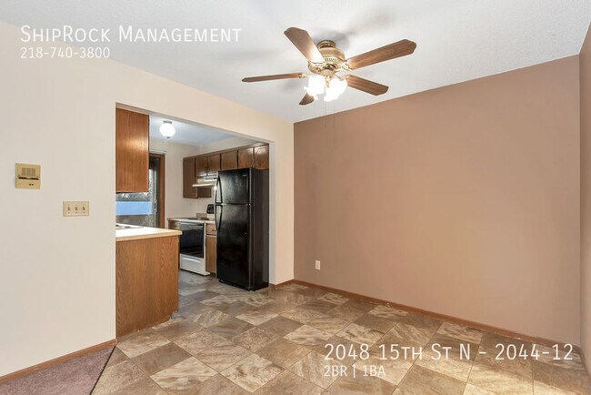 Foto del edificio - 2048 15th St N