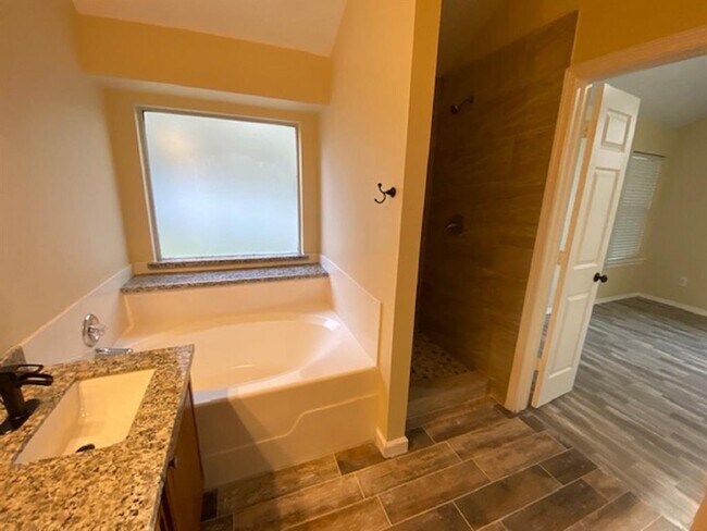 Building Photo - 290 Adobe Terrace S