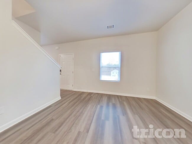 Foto del edificio - 412 Wallace Cir